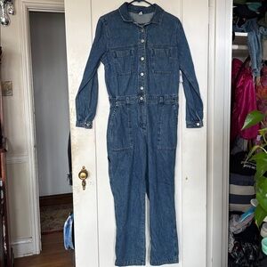 NWT Old Navy women’s M denim jumpsuit
